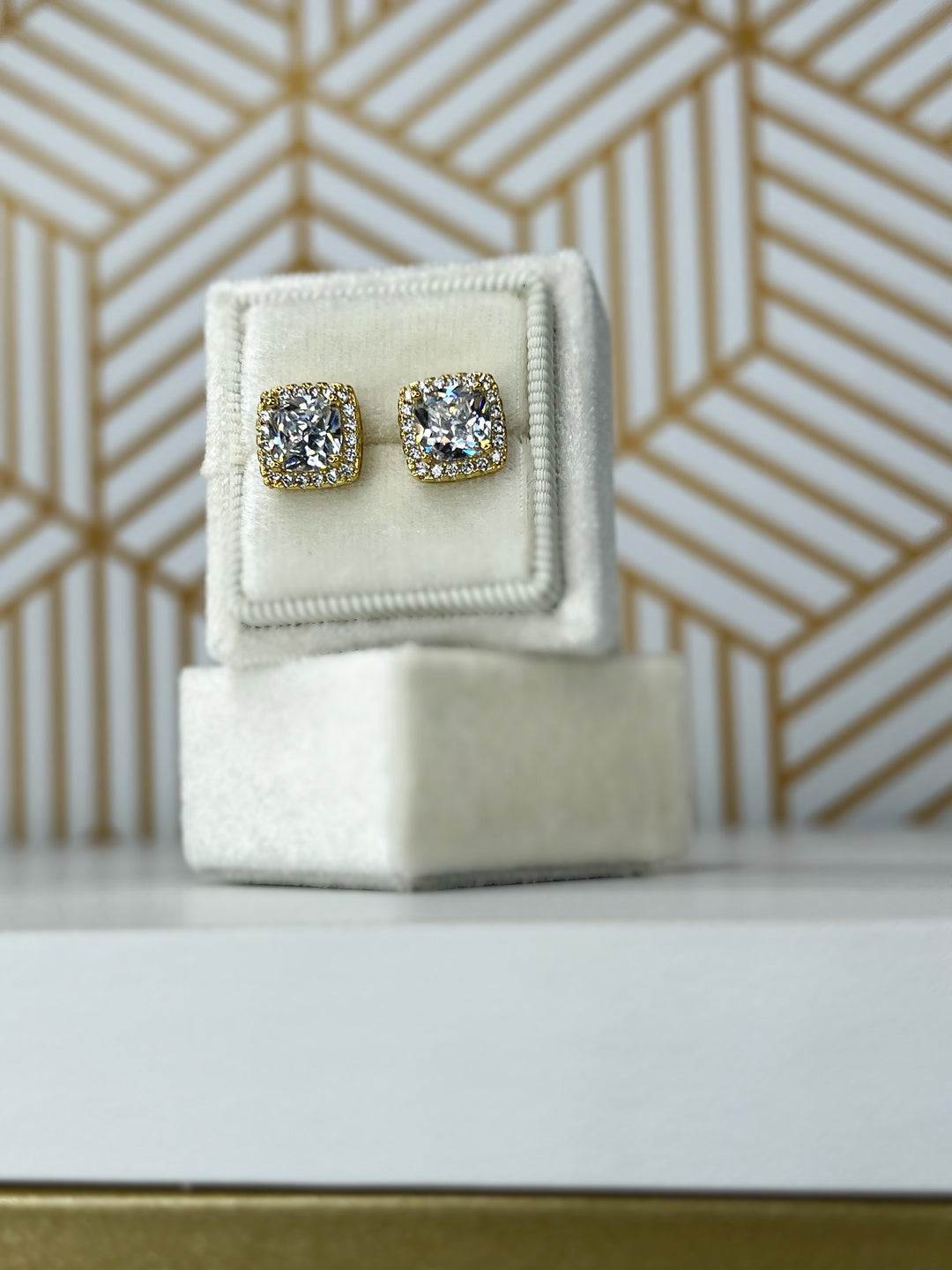 Classic Princess Earrings | Gold