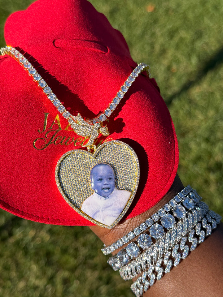 Iconic Heart Photo Necklace