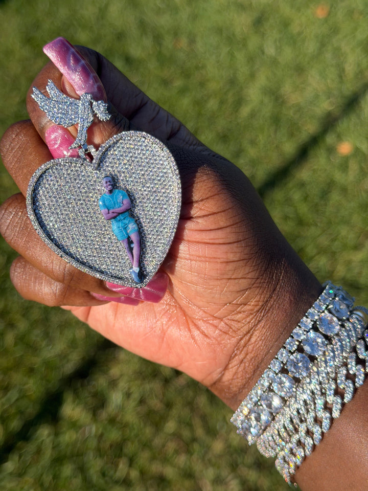 Iconic Heart Photo Necklace