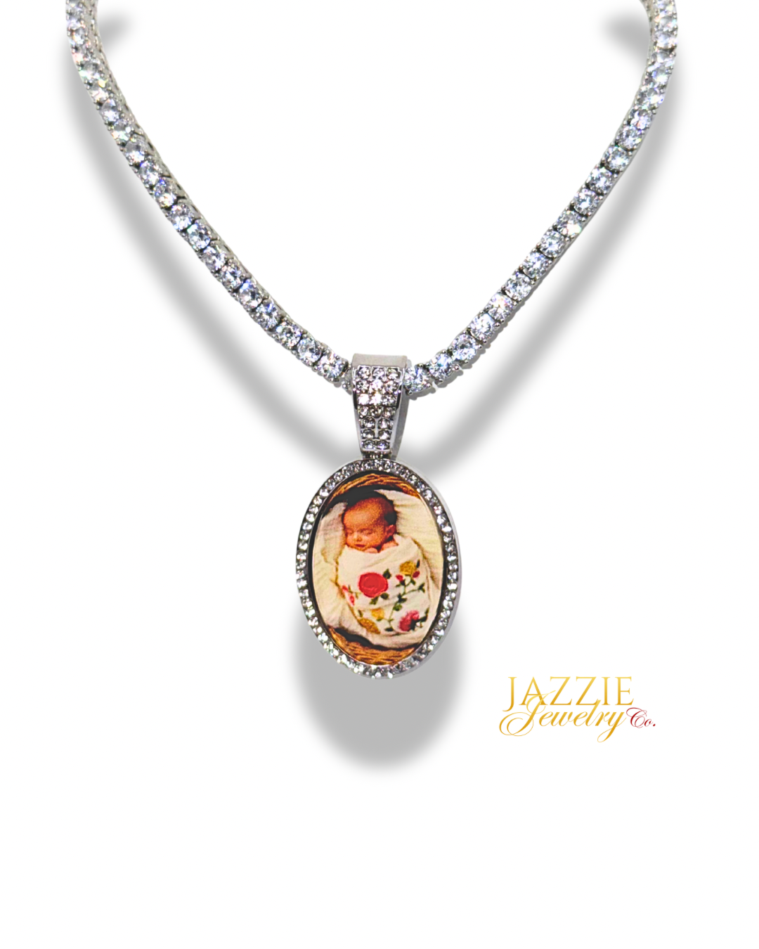 Signature Oval Photo Necklace
