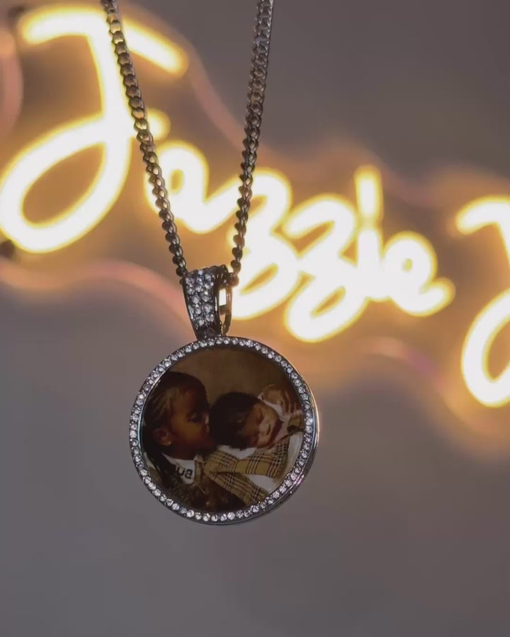 Signature Circle Photo Necklace
